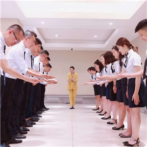 企业服务礼仪培训 