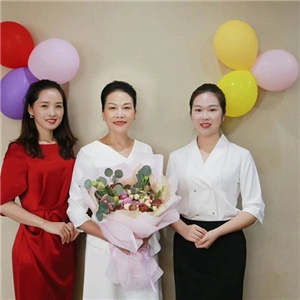 东方礼仪合肥分院签约讲师授牌仪式 